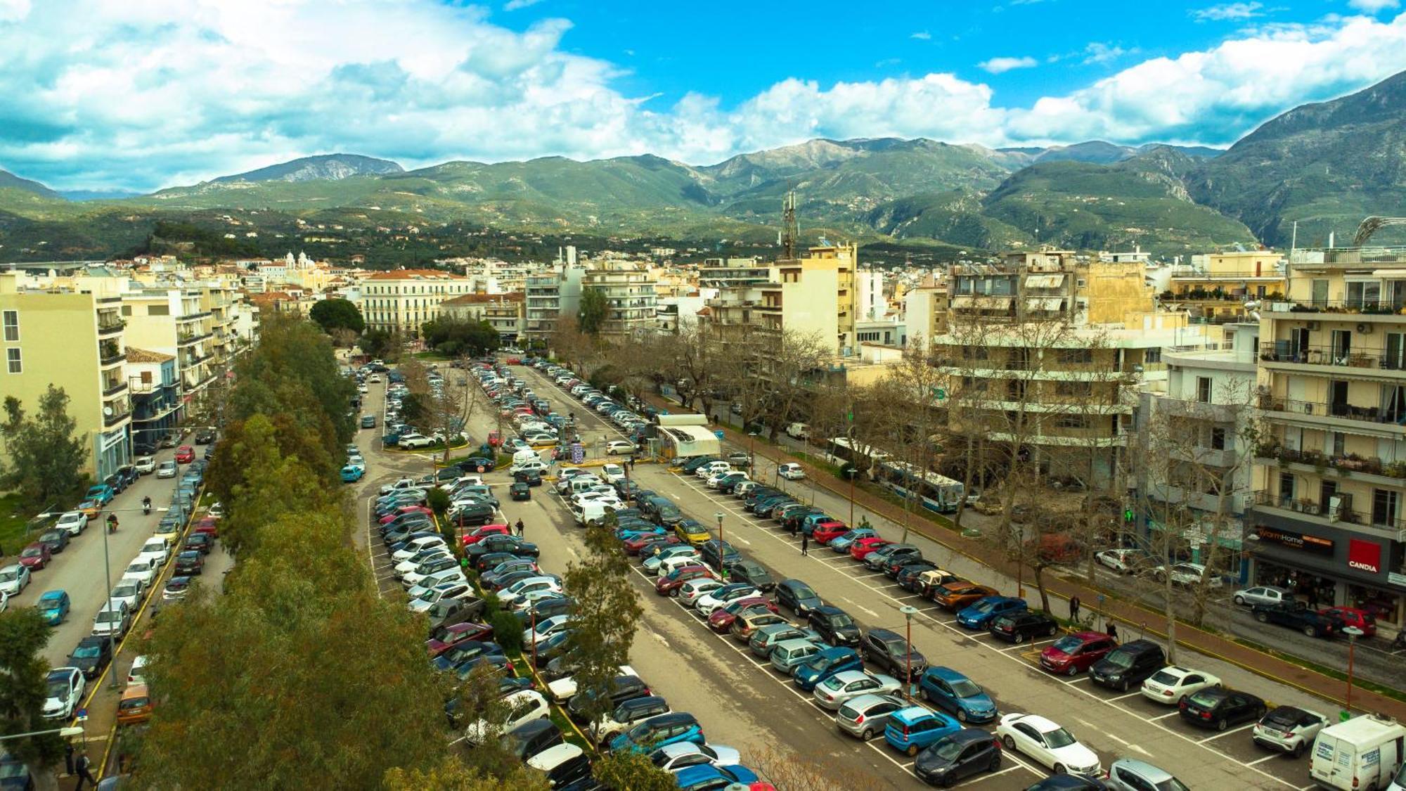 Anyfapartment Каламата Екстериор снимка